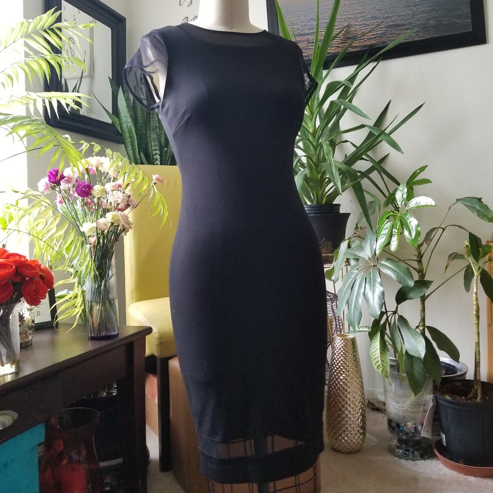 Cache Fitted Black Dress
